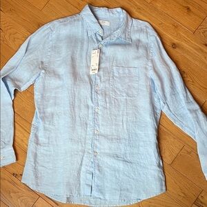 Uniqlo Men's Sky Blue Casual Button Down Shirt NWT